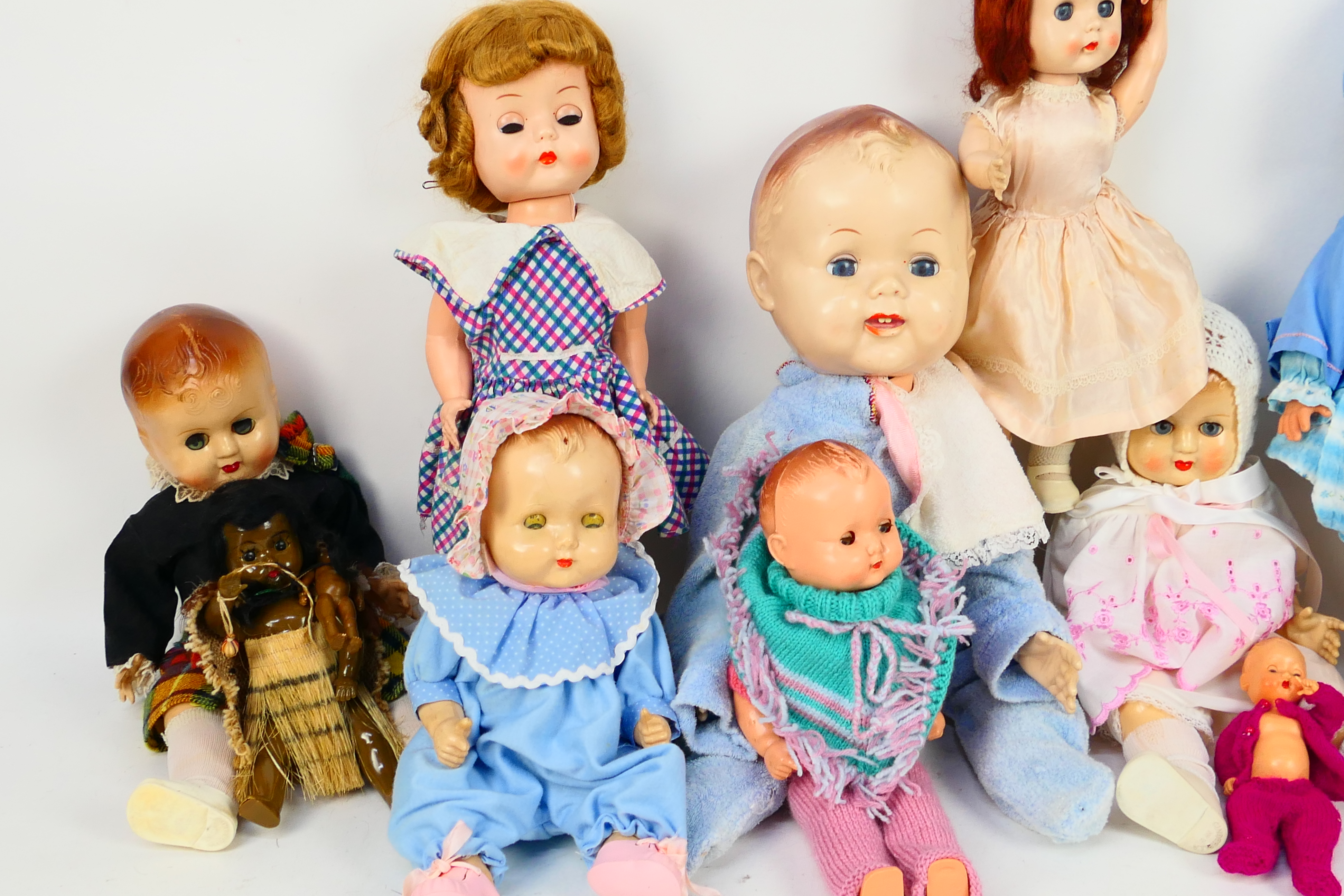 Roddy Dolls - An unboxed group of vintage Roddy dolls in various sizes, - Image 2 of 4