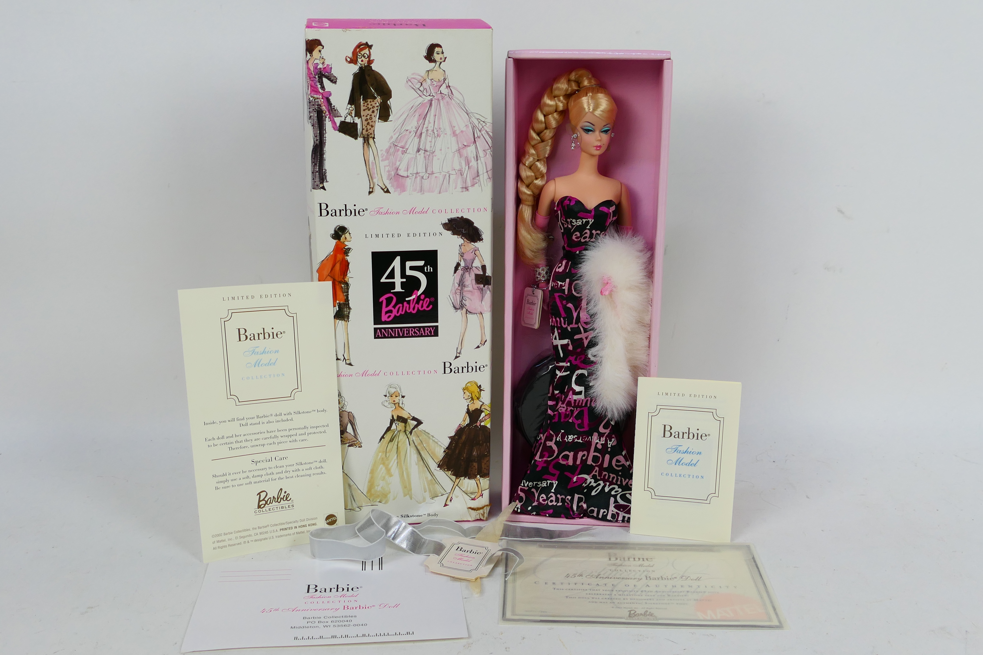 Mattel - Barbie - A limited edition Barbie 45th Anniversary Fashion Model Collection doll with