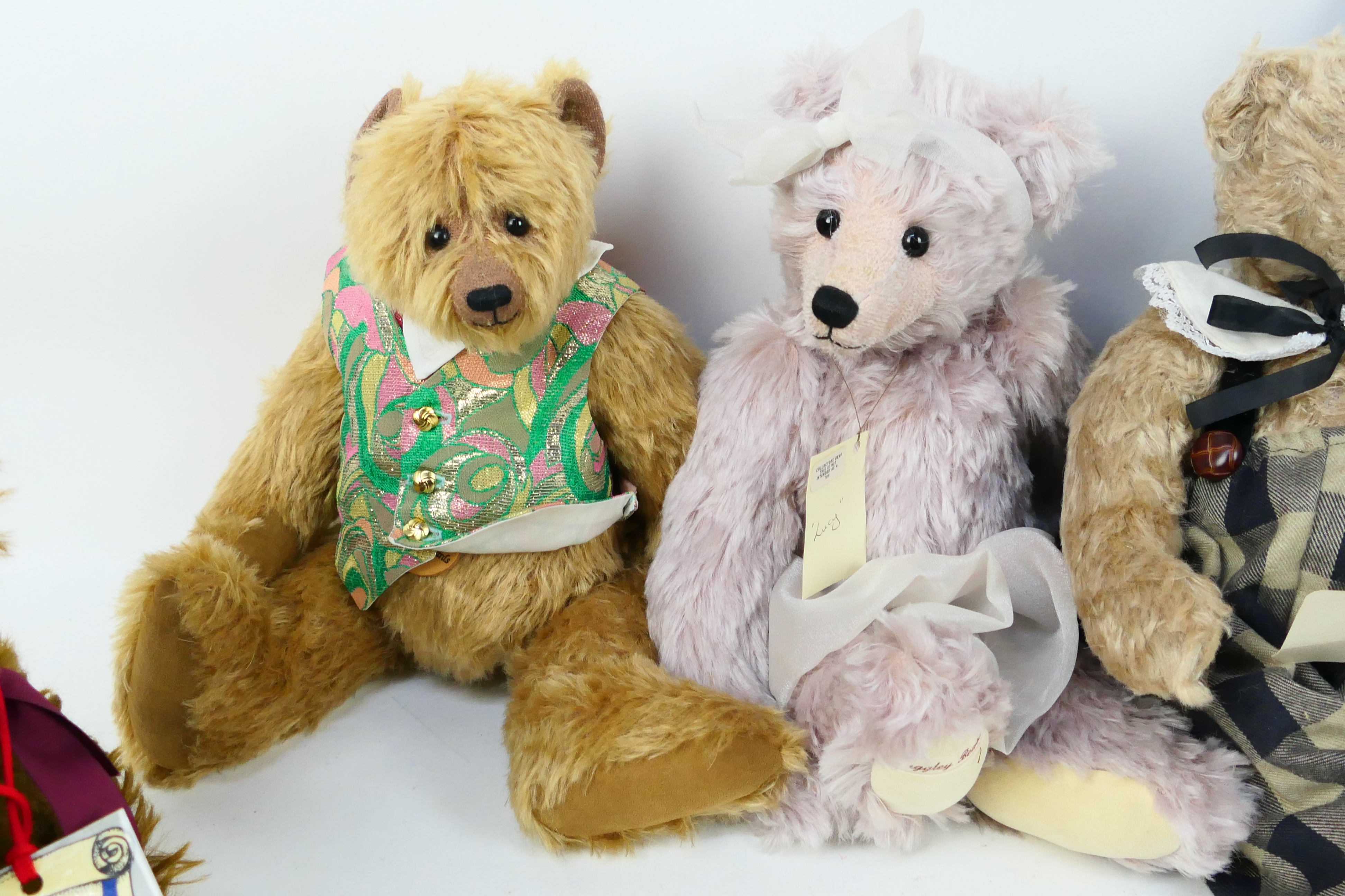 Bilbo Bears, Cottage Collectibles, The Teddy Bear Shop, DaDo Crafts, Juggley Bears, - Image 3 of 5
