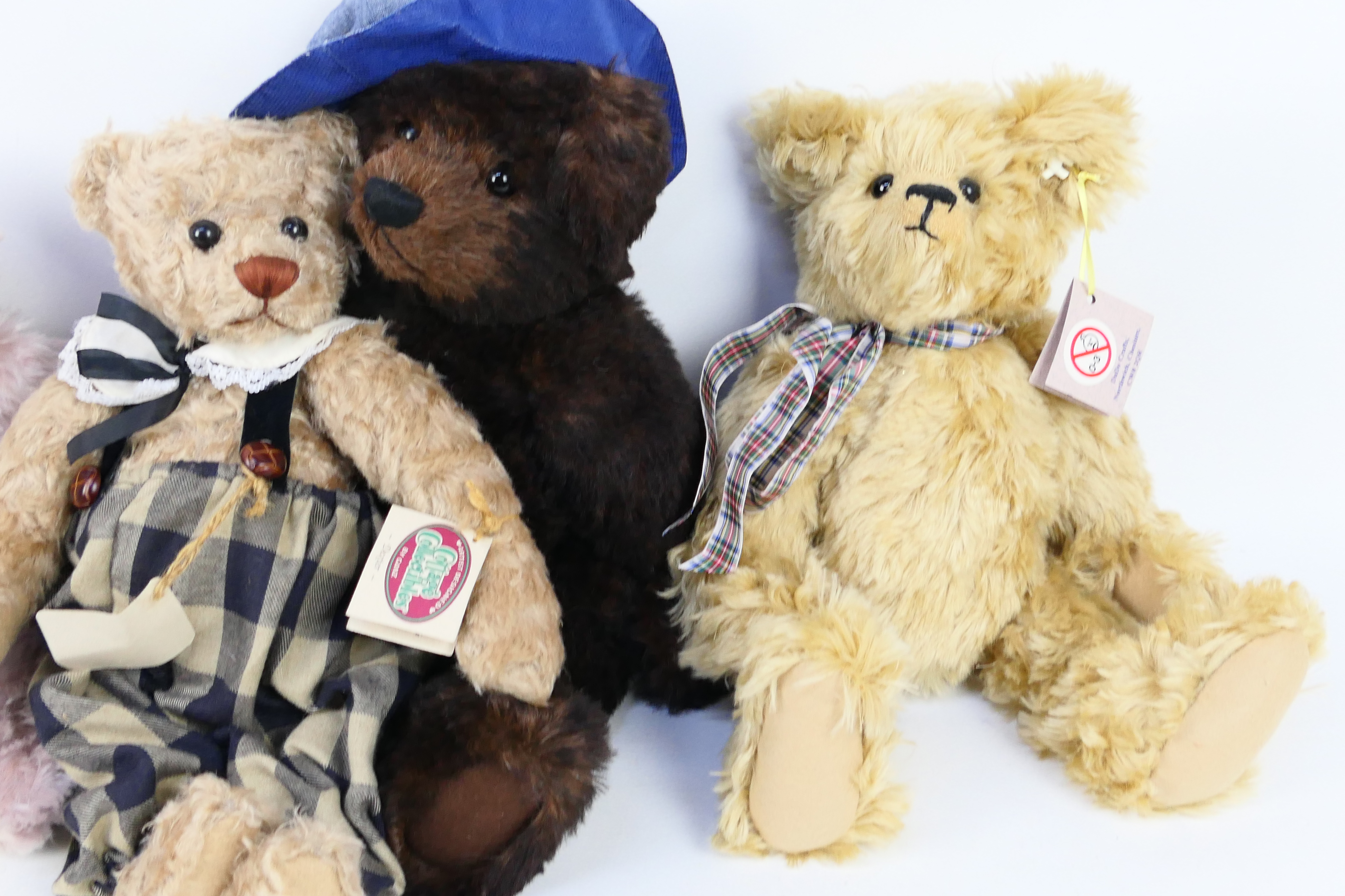 Bilbo Bears, Cottage Collectibles, The Teddy Bear Shop, DaDo Crafts, Juggley Bears, - Image 5 of 5