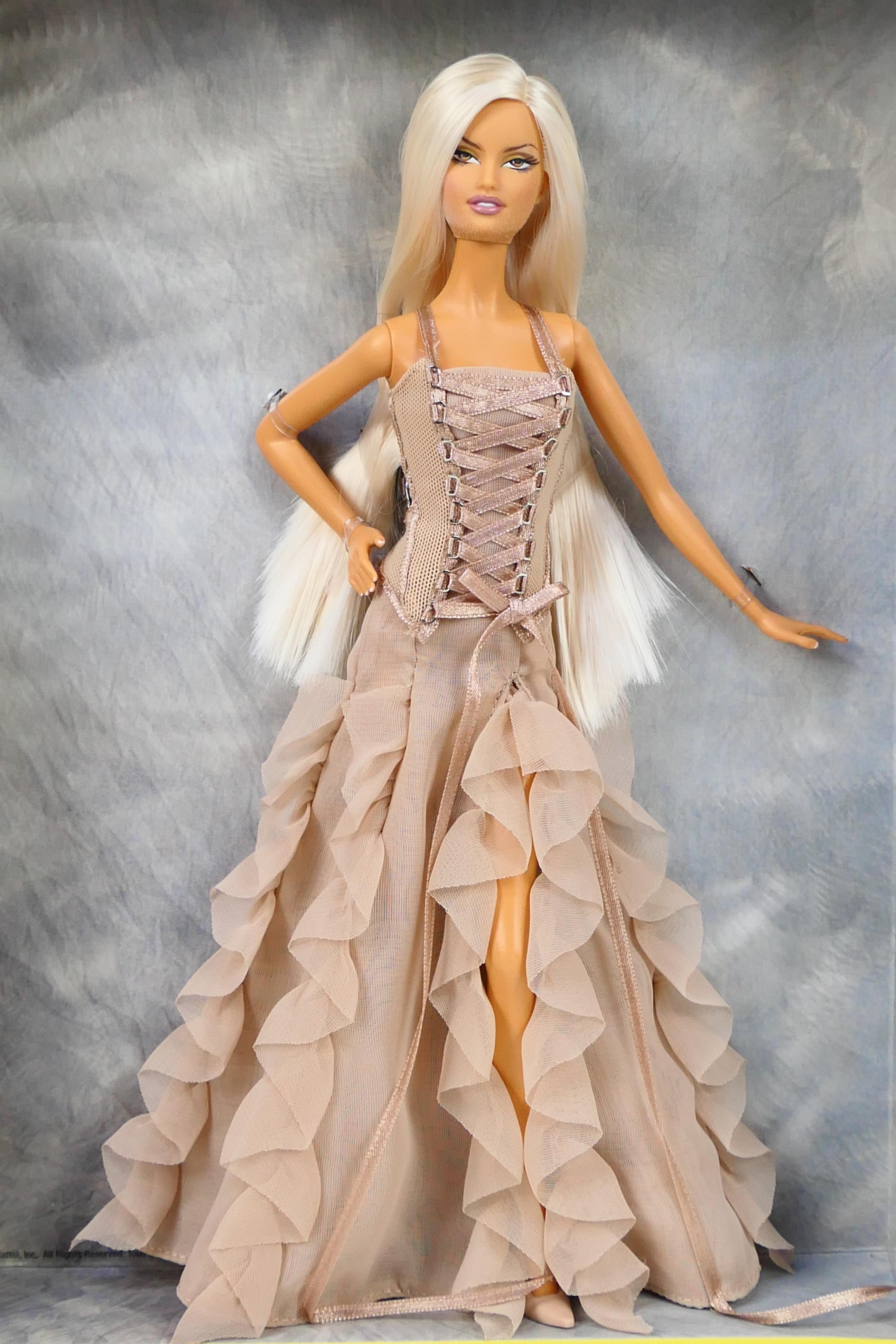Mattel - Barbie - A limited edition boxed Barbie Versace from 2004 # B3457. - Image 2 of 5