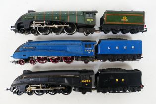 Hornby - 3 x unboxed OO gauge 4-6-2 Class A4 Pacific steam locomotives for spares or restoration,