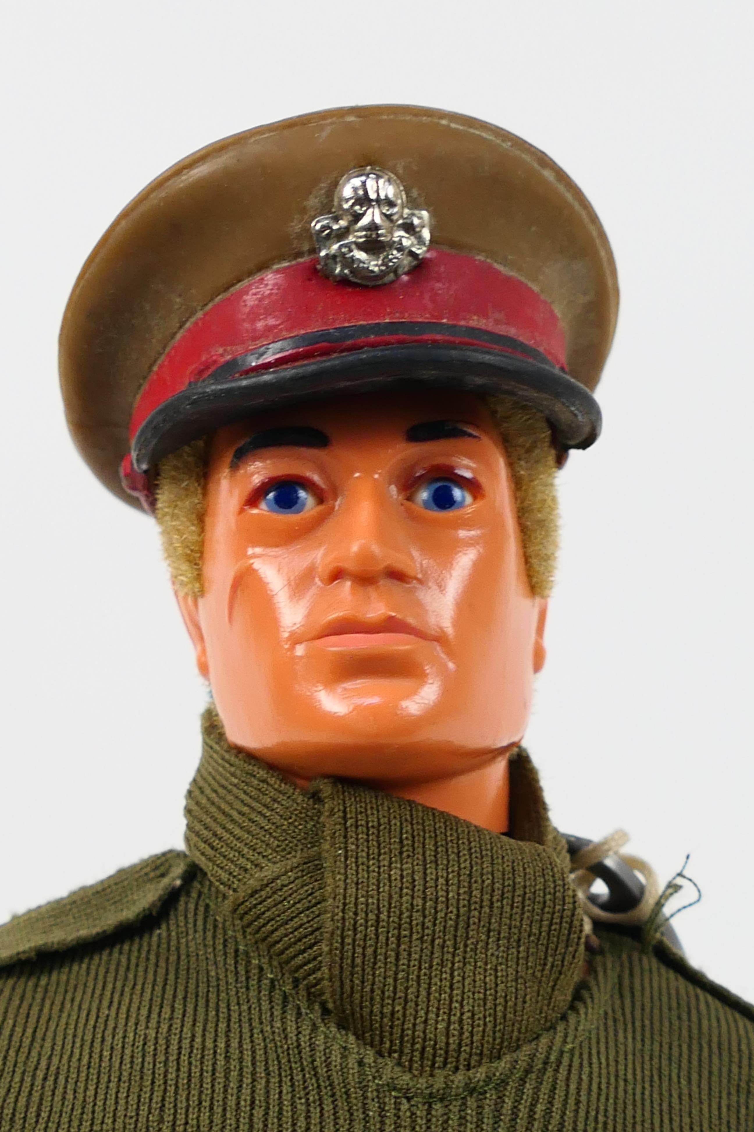 Palitoy - Action Man - An unboxed vintage 'Talking Commander' eagle eye Action Man blonde flock - Image 2 of 7