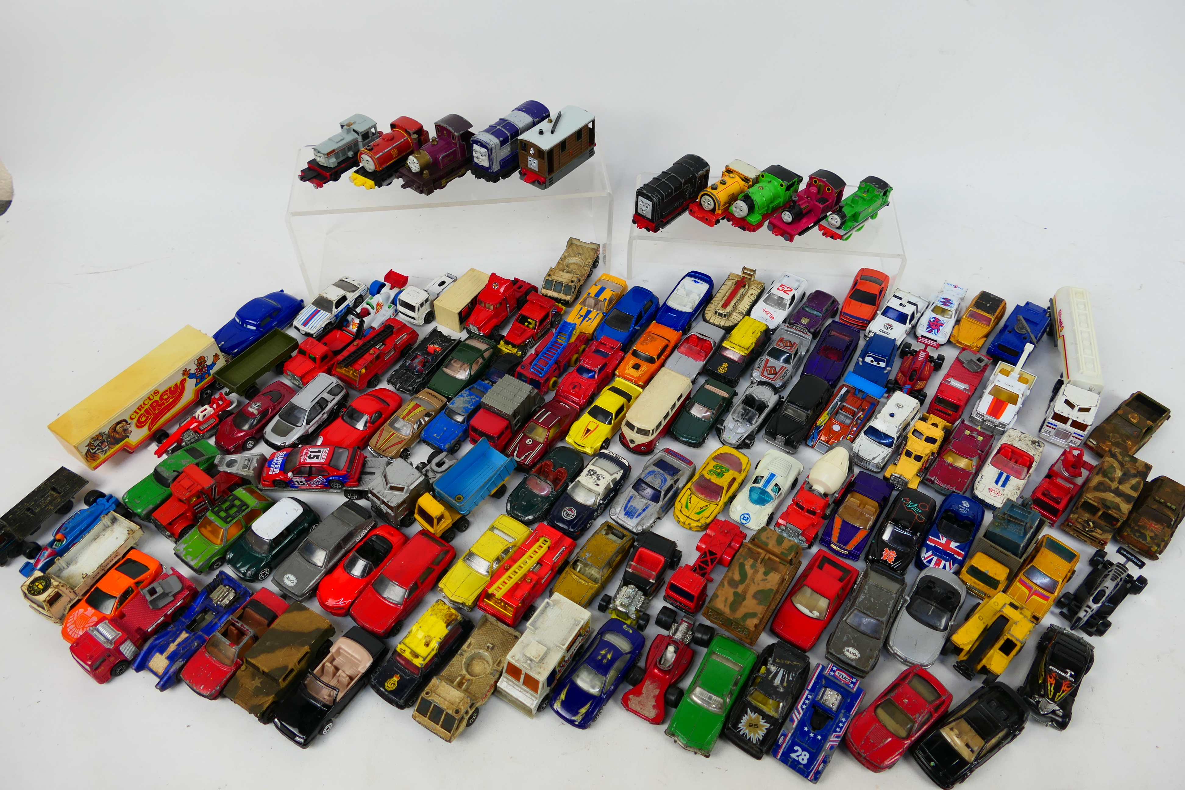 Matchbox - Corgi - Hot Wheels - Majorette - A group of vehicles including 55 Chevrolet,