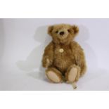 Steiff - A 1903 Classic #000201 mohair Steiff bear - The bear named 'Mr Cinnamon' has plastic eyes