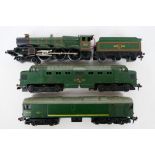 Hornby Dublo - 3 x unboxed 3 rail locomotives, a 4-6-0 named Bristol Castle number 7013,