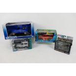 Bburago - Universal Hobbies - Corgi - Four boxed diecast Land Rover vmnodel vehicles in various