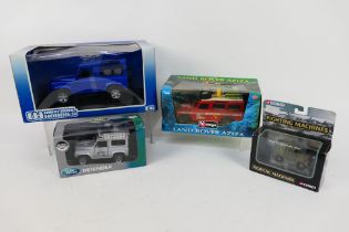 Bburago - Universal Hobbies - Corgi - Four boxed diecast Land Rover vmnodel vehicles in various