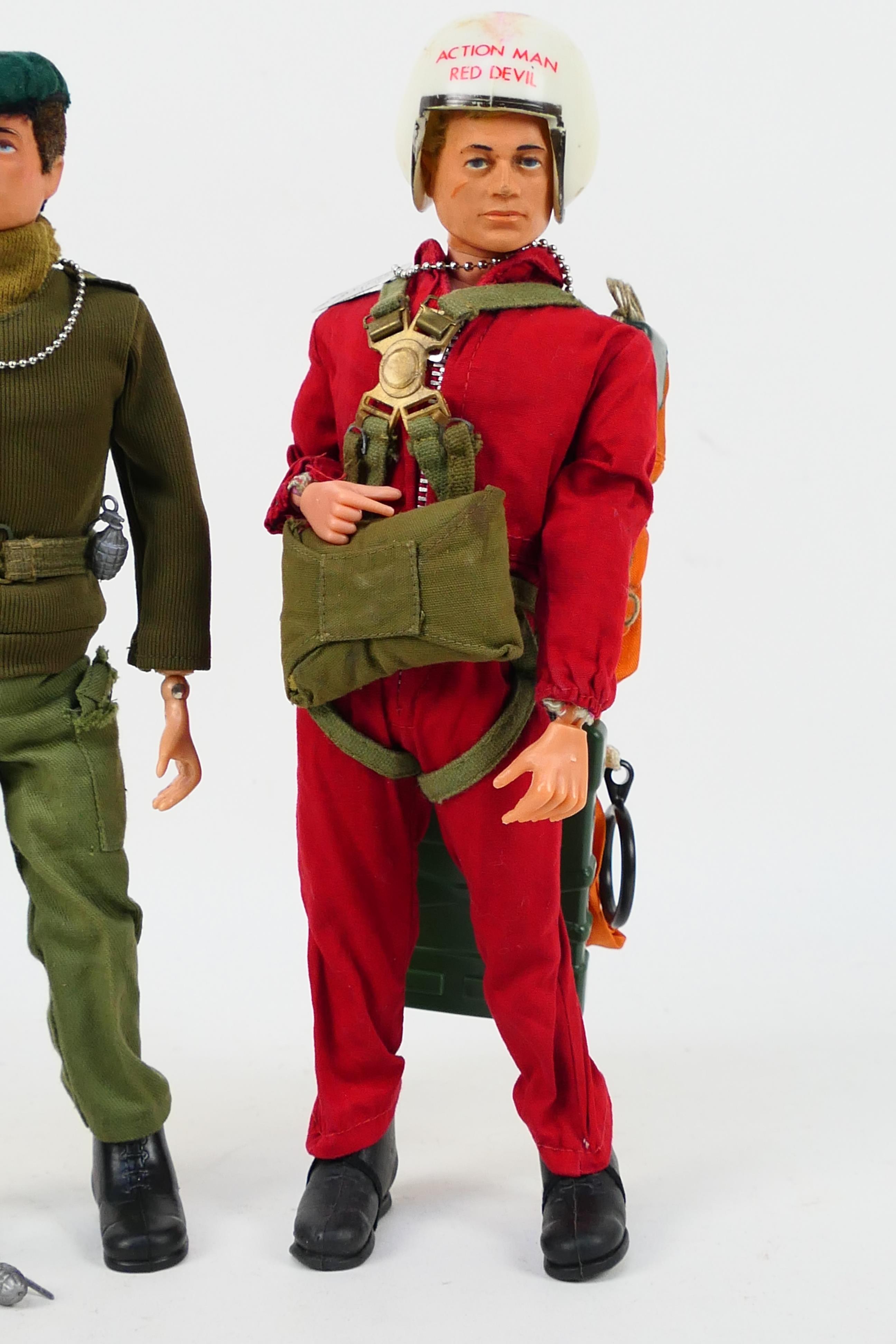 Palitoy - Action Man - Two unboxed vintage Action Man figures in Soldier and RedDevil Parachutist - Image 3 of 7