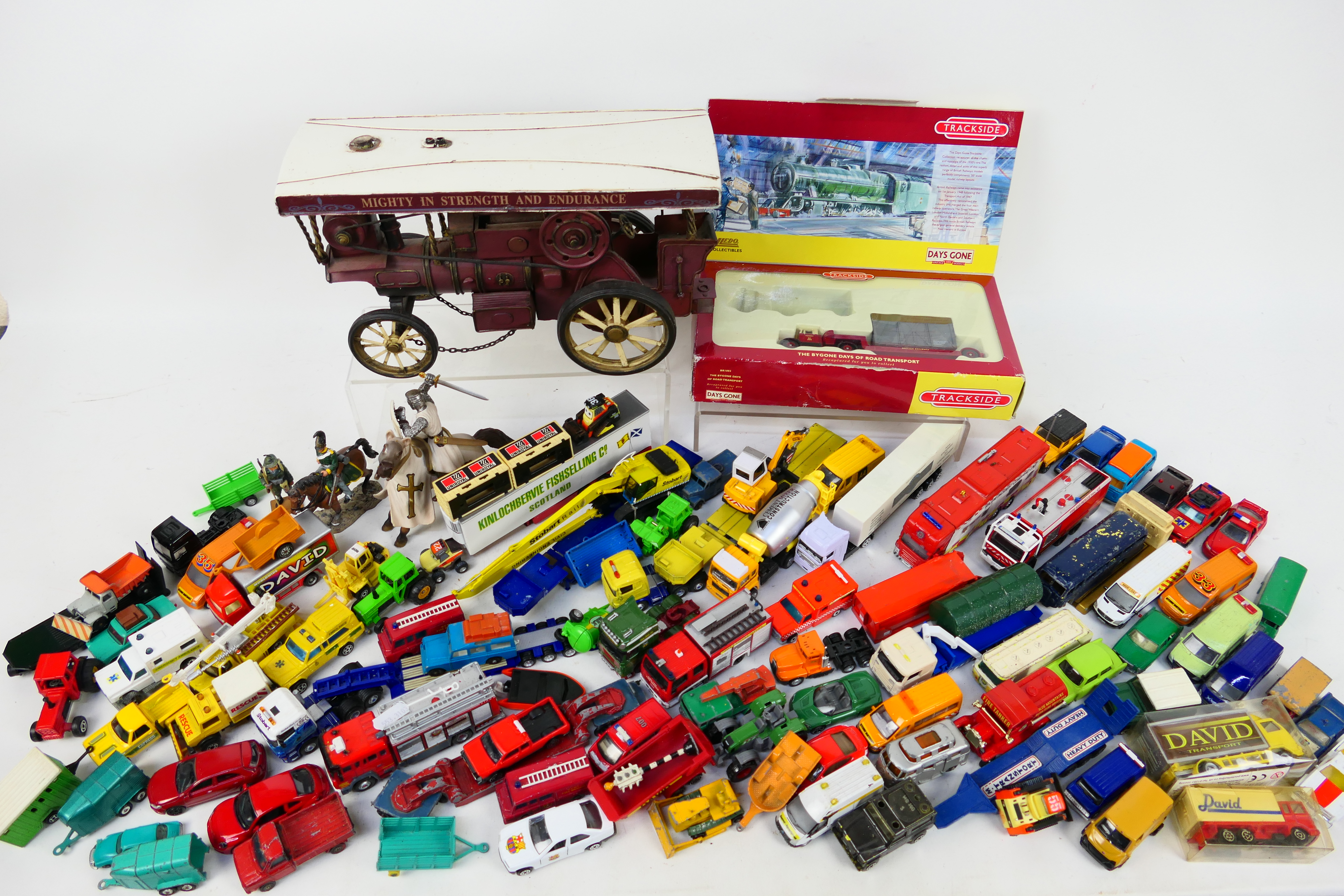 Corgi - Matchbox - Siku - Majorette - A group of unboxed vehicles including MG1100 # 64,