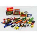 EFE - Britbus - Corgi - Oxford - A collection models mostly in 1:76 railway scale including a