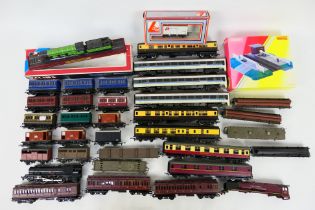 Hornby - Bachmann - Lima - Wrenn - A collection of OO gauge rolling stock including 3 x DMU dummy