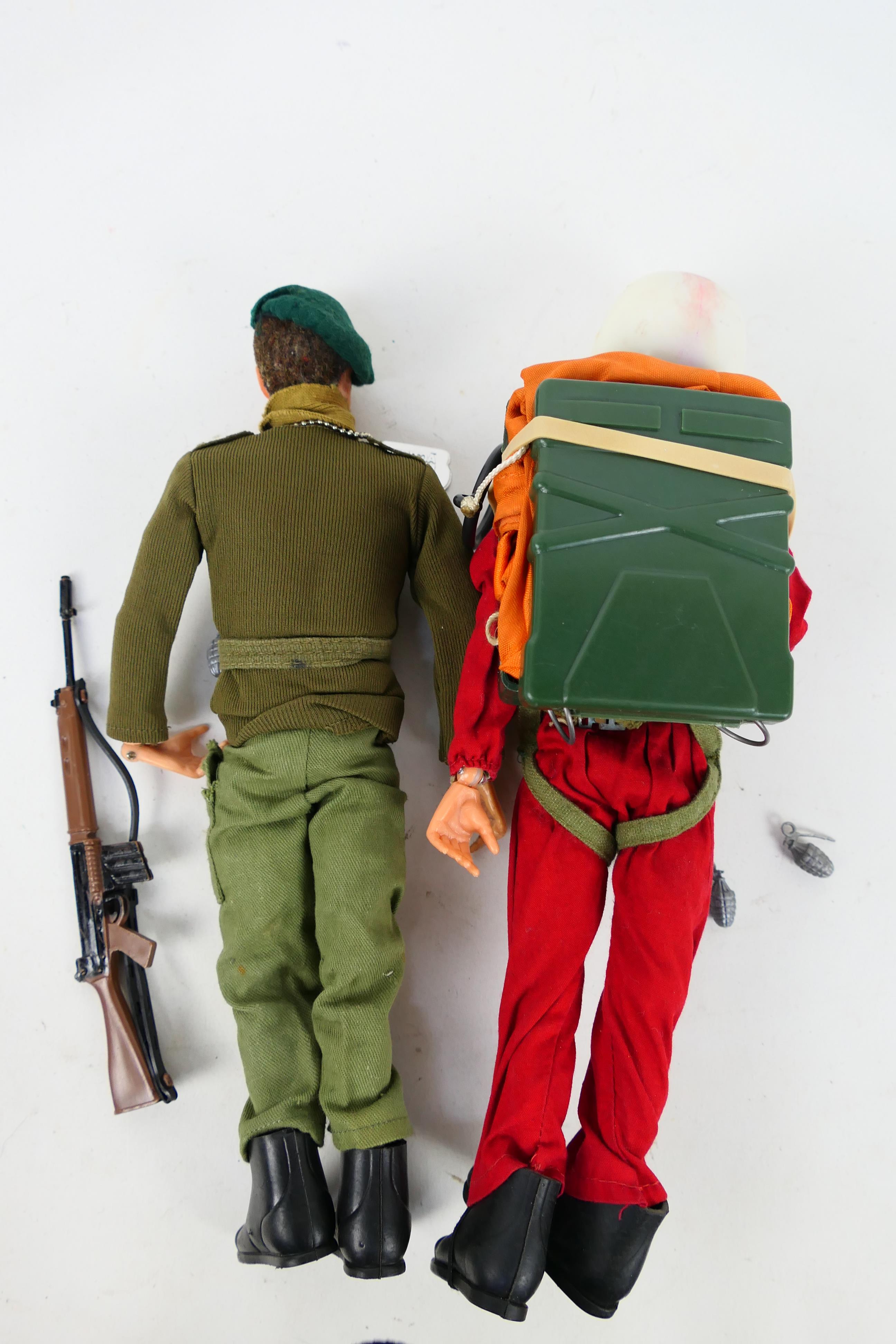 Palitoy - Action Man - Two unboxed vintage Action Man figures in Soldier and RedDevil Parachutist - Image 7 of 7