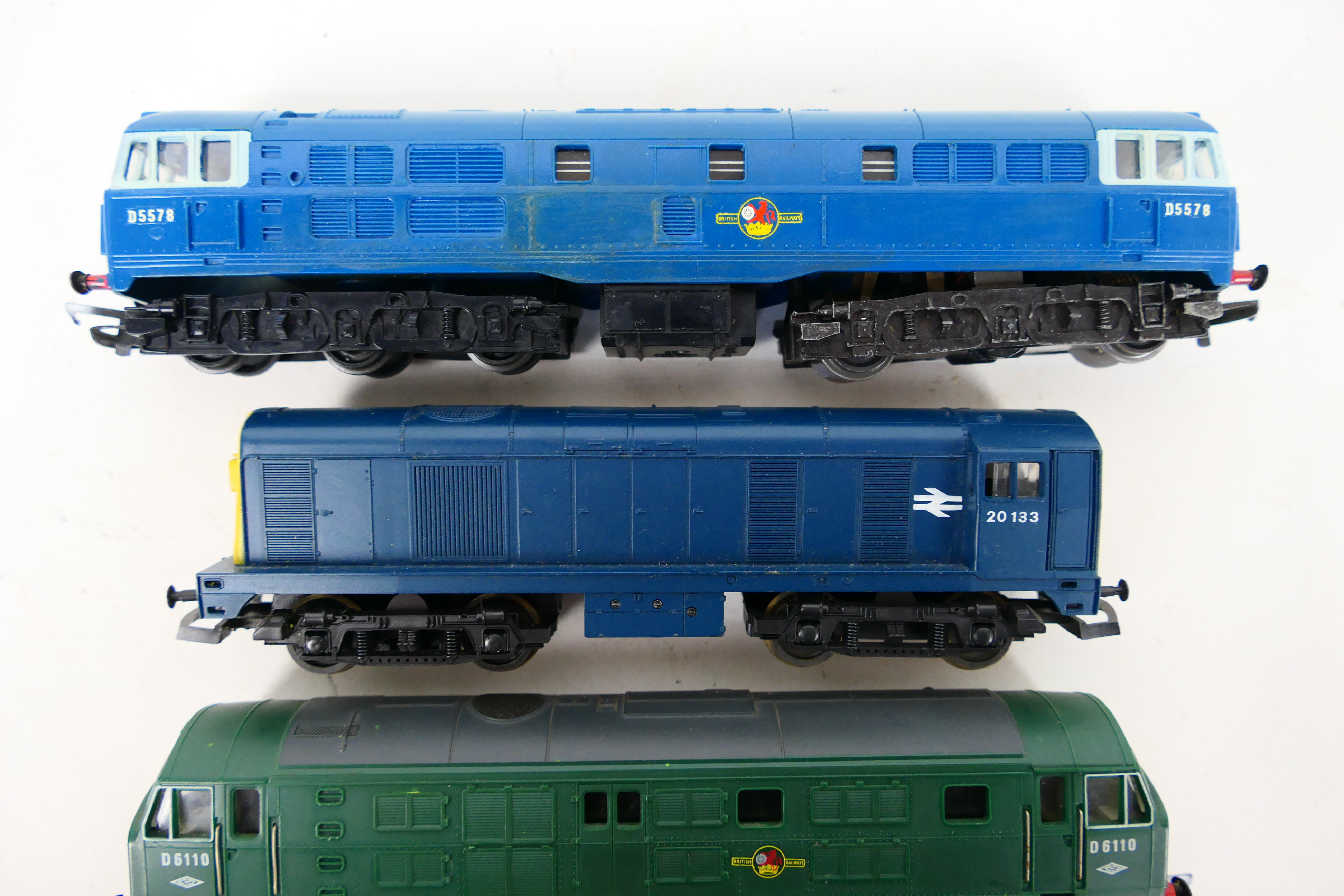 Hornby - Lima - Four unboxed OO gauge diesel locomotives. Lot consists of Hornby Class 25 Op.No. - Image 3 of 3