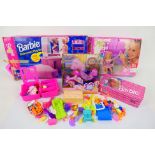 Mattel - Barbie - A collection boxed Barbie accessories, Bathroom Playset # 9511,