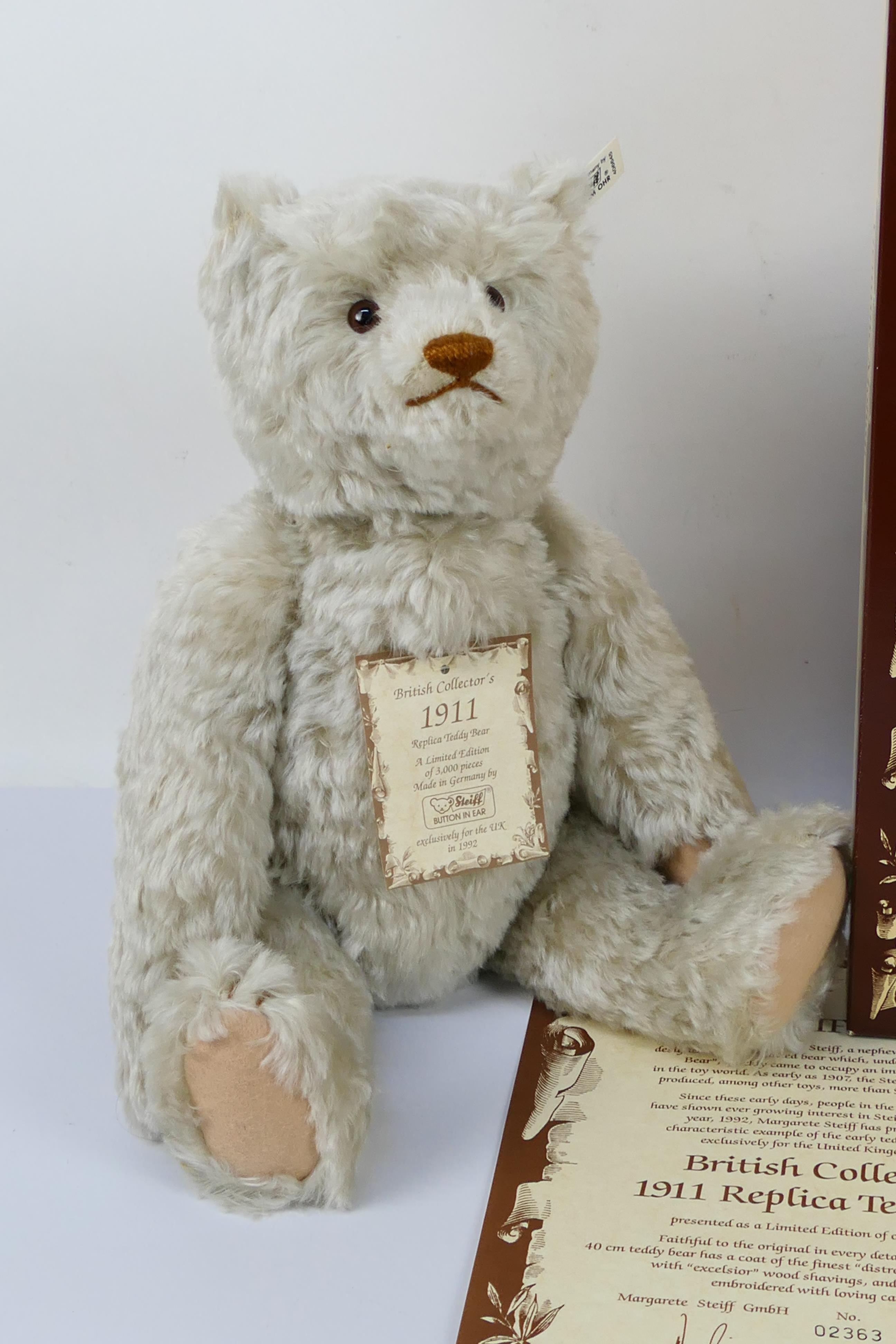 Steiff - A 1992 limited edition boxed mohair Steiff 'British Collector's 1911 Replica Teddy Bear' - - Image 2 of 8