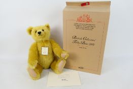 Steiff - A limited edition boxed mohair 'British Collector's Teddy Bear 2001' - The #654992