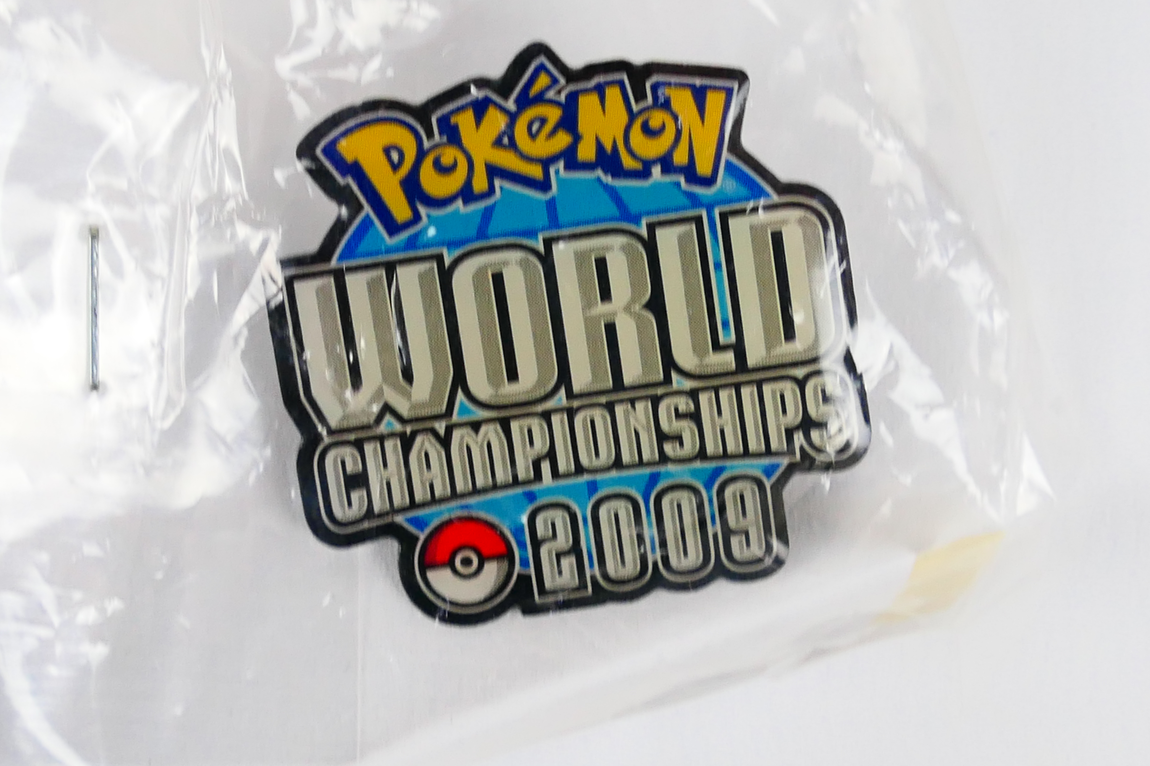 Pokemon - An Official Pokemon TCG World Championships 2009 Competitor Pack from the 2009 World - Image 6 of 8
