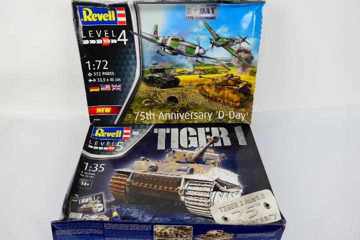 Revell - Two boxed plastic model kits from Revell.