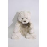 Charlie Bear - A limited edition (0552 of 4000) white Charlie Bear "Mercedes" CB 6046598.