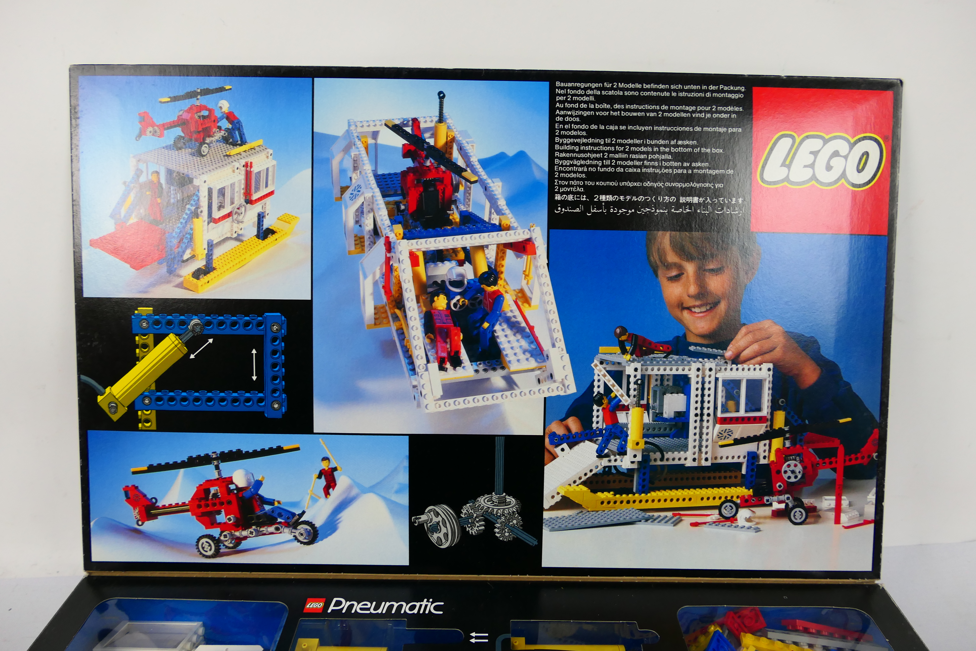 Lego - Technic - Action. A boxed #8680 Arctic Rescue Base. - Image 3 of 4