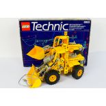 Lego - A boxed vintage 1988 Lego #8853 'Technic' Excavator.