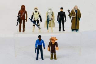 Star Wars - Loose Accessorized Figures.