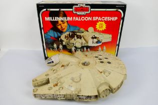 Star Wars - Millennium Falcon - Palitoy.