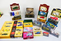Corgi Classics - Saico - Oxford Diecast - Others - A mainly boxed collection of diecast model