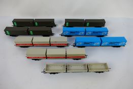 Hornby - A collection of unboxed OO gauge wagons, 3 x BR flat wagons with 2 x 30ft ECL containers,