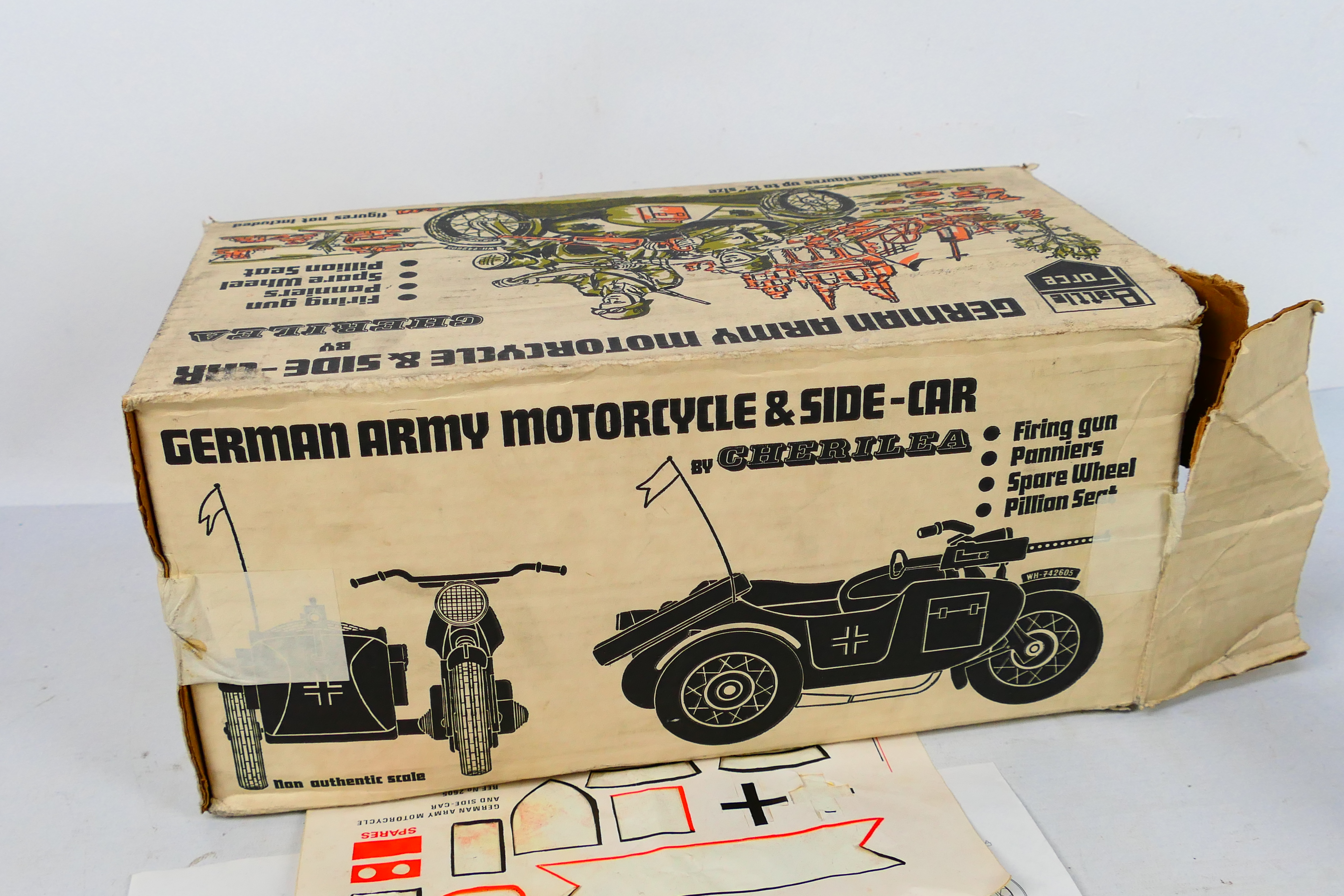 Cherilea Toys - Battle Force. A boxed Cherilea Toys made German Army Motorcycle & Sidecar #2605. - Image 8 of 8