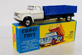 Corgi Toys - A boxed Corgi Toys #483 Dodge 'Kew Fargo' Tipper.
