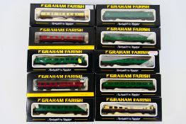 Graham Farish - A rake of 10 boxed N gauge passenger coaches from Graham Farish.