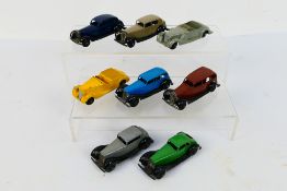 Dinky Toys - A group of 8 unboxed Dinky Toys.