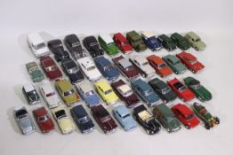 Vanguards - Oxford - Brumm - Corgi - 41 x unboxed cars in 1:43 scale including Vauxhall PA Cresta,