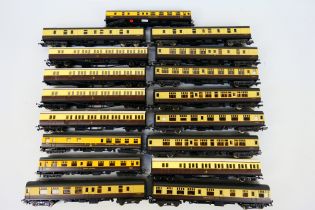 Lima - Hornby - Airfix - 17 x unboxed OO gauge coaches in brown and cream,