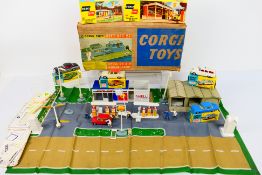 Corgi - A very rare boxed 1963 Gift Set 25 Garage Layout.