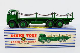 Dinky - A boxed Foden Flat Truck with chains # 905.