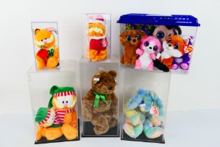 Ty Beanies - A collection of 12 Ty Beanies housed within six perspex display cases and a plastic