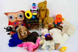 Disney - Russ - A&A - A collection of soft and novelty toys,