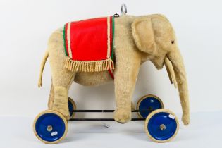 Steiff - A vintage Steiff Ride On Elephant.