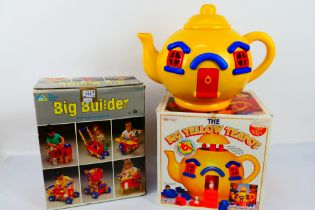 Early Learning Centre - Bluebird - Big Builder - The Big Yellow Teapot.