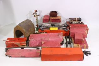 Hornby - A collection of O gauge items including an incomplete clockwork loco # L455,