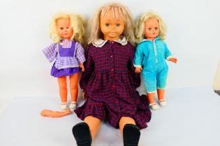 Jesmar Walking Doll - BB - Three unboxed vinyl dolls.