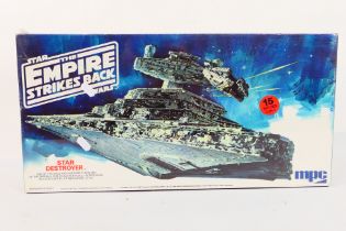 MPC - A boxed Star Wars the Empire Strikes Back 'Star Destroyer' model kit- The 1980 #1-1926 model