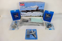 Minicraft - DeAgostini - Other - A mixed lot of diecast model aircraft and a plastic model aircraft