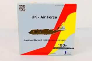 InFlight 200 Models - A boxed Limited Edition InFlight 200 Models IF130880 1:200 scale Lockheed