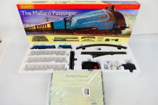Hornby - A boxed OO gauge The Mallard Passenger set # R1103.