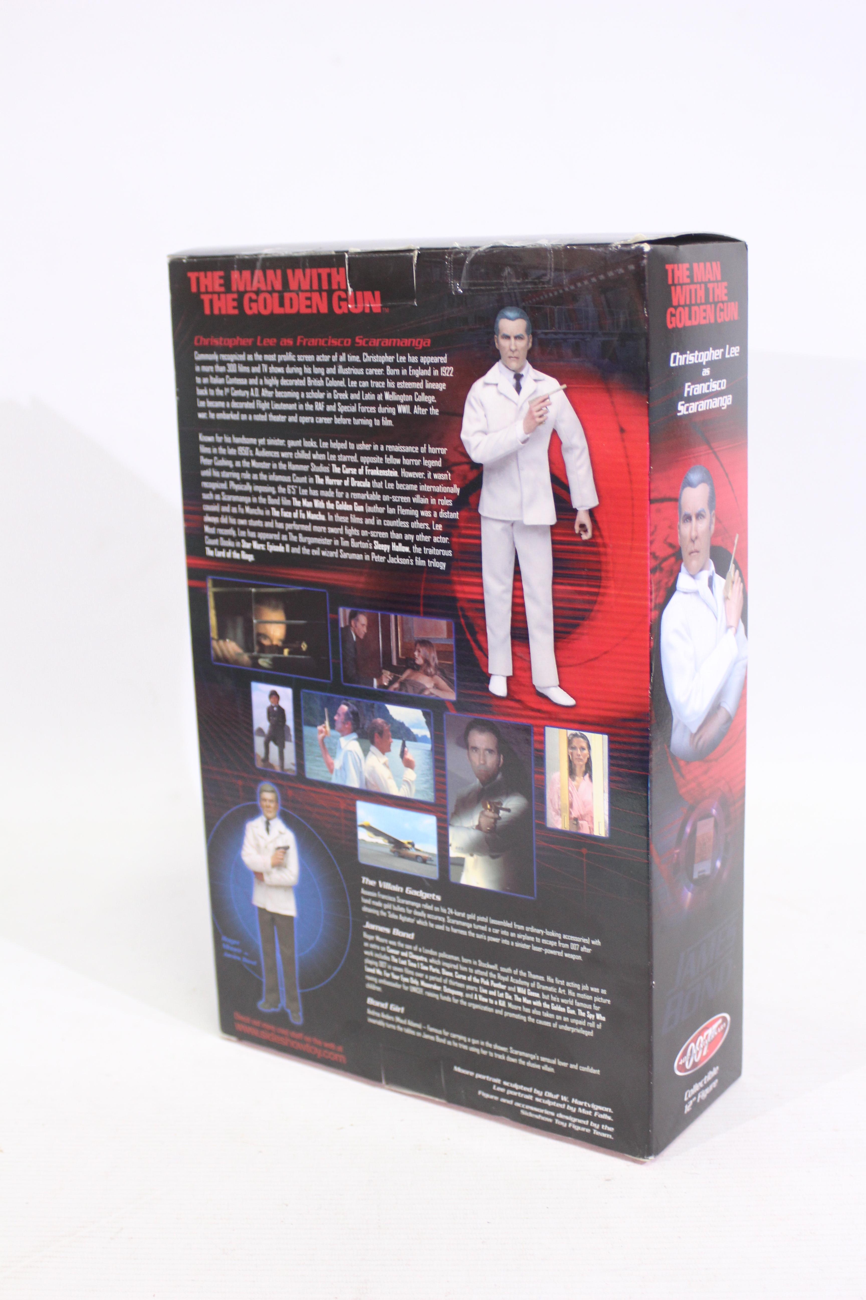 Sideshow Toy - A boxed James Bond 007 The Man With The Golden Gun 'Francisco Scaramanga' figure - - Image 5 of 5