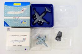 InFlight 200 Models - Two boxed diecast military aircraft models.